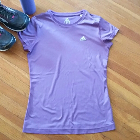purple running shirt